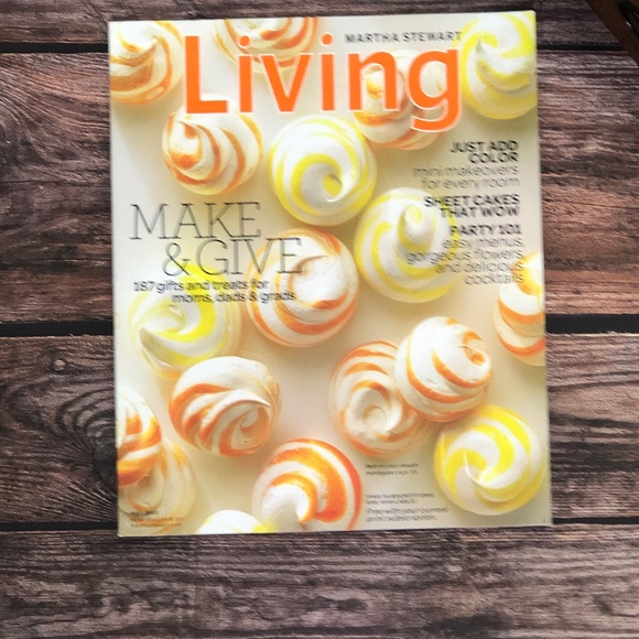 MARTHA STEWART Living Magazines 4/2012 & May 2012 Easter Egg & Cupcakes - Picture 9 of 16